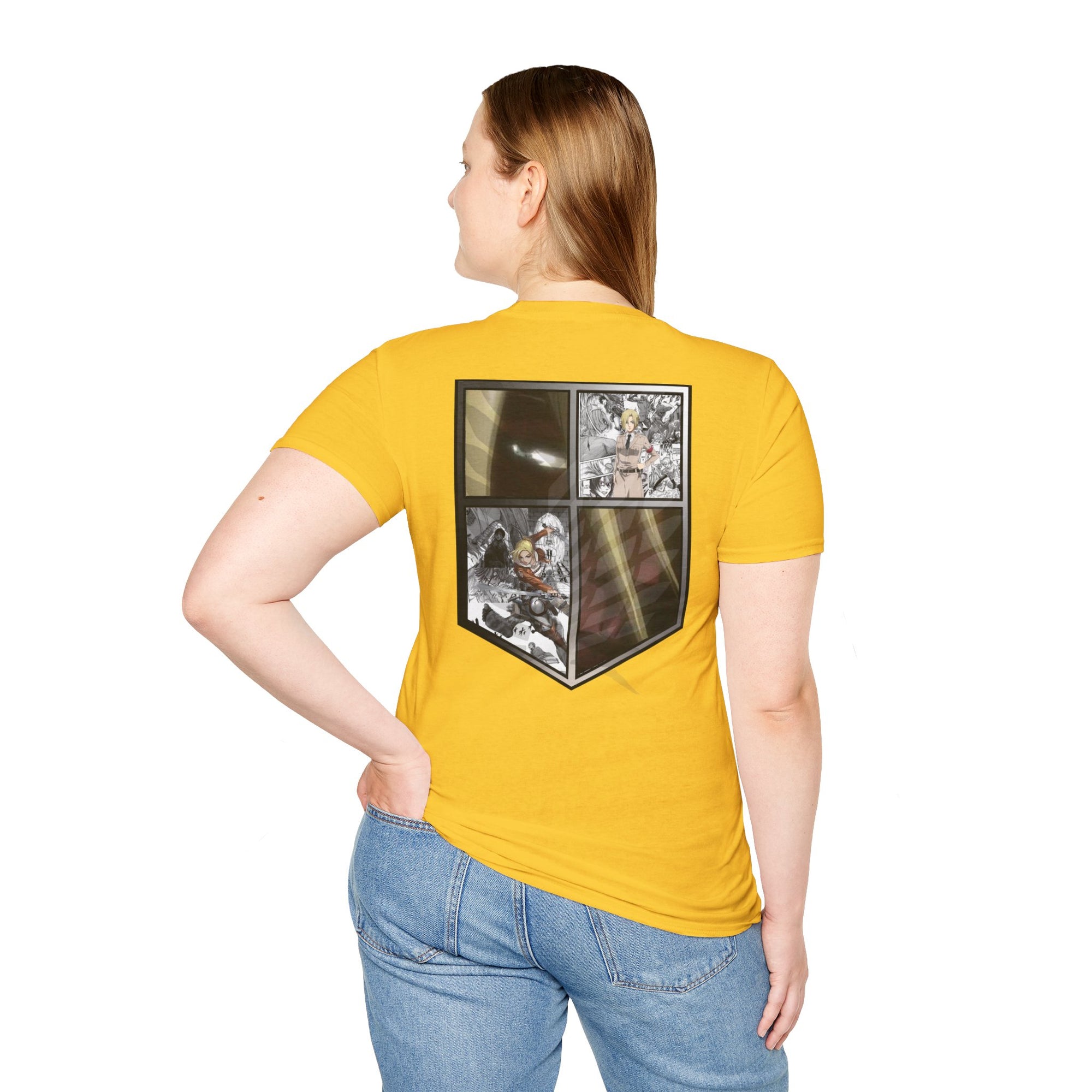 Camiseta informal de Annie Leonhart (ATAQUE A LOS TITANES)