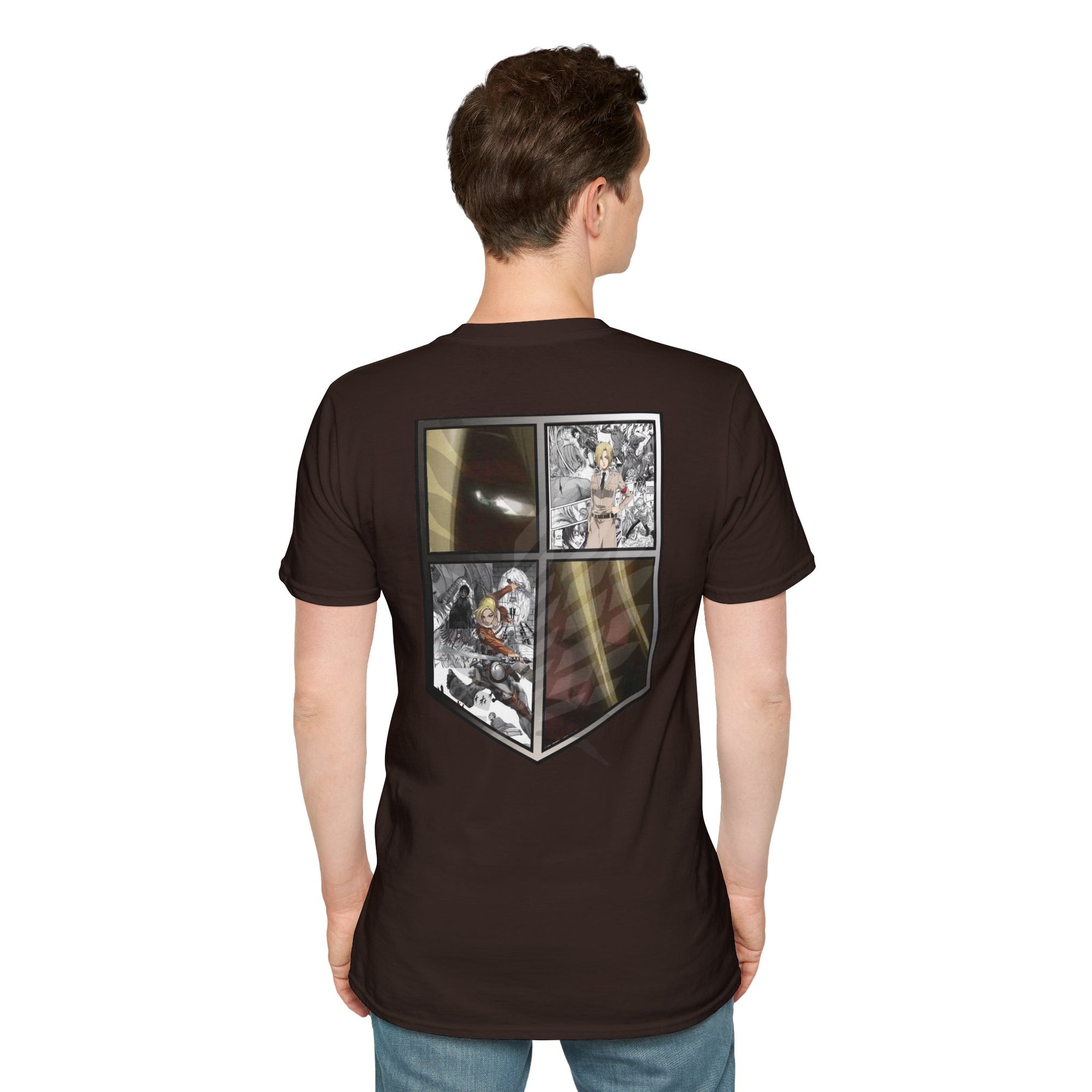 Camiseta informal de Annie Leonhart (ATAQUE A LOS TITANES)