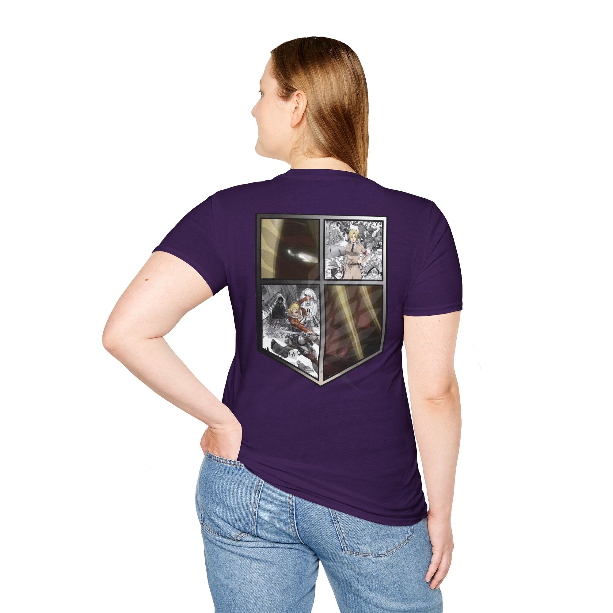 Camiseta informal de Annie Leonhart (ATAQUE A LOS TITANES)