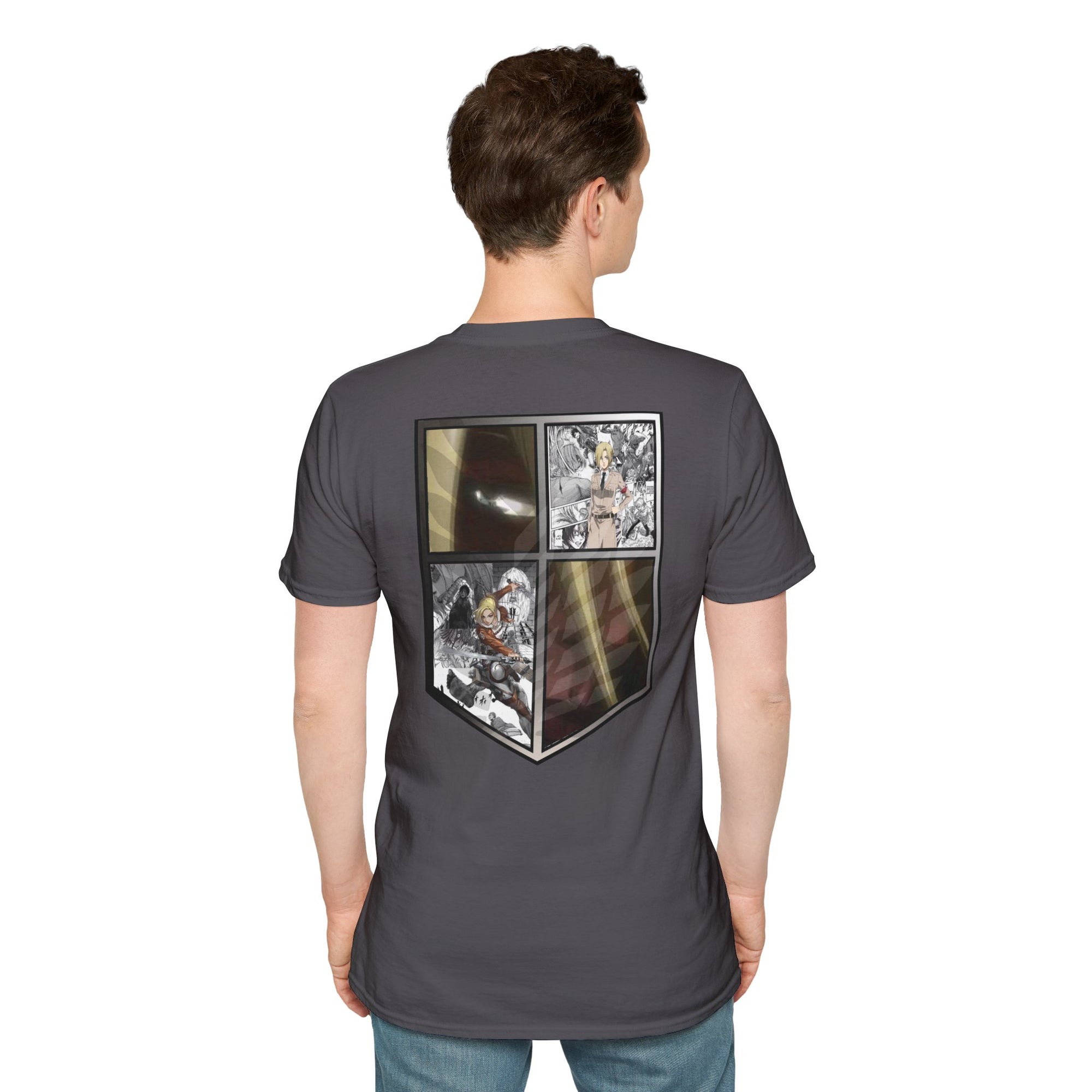 Camiseta informal de Annie Leonhart (ATAQUE A LOS TITANES)
