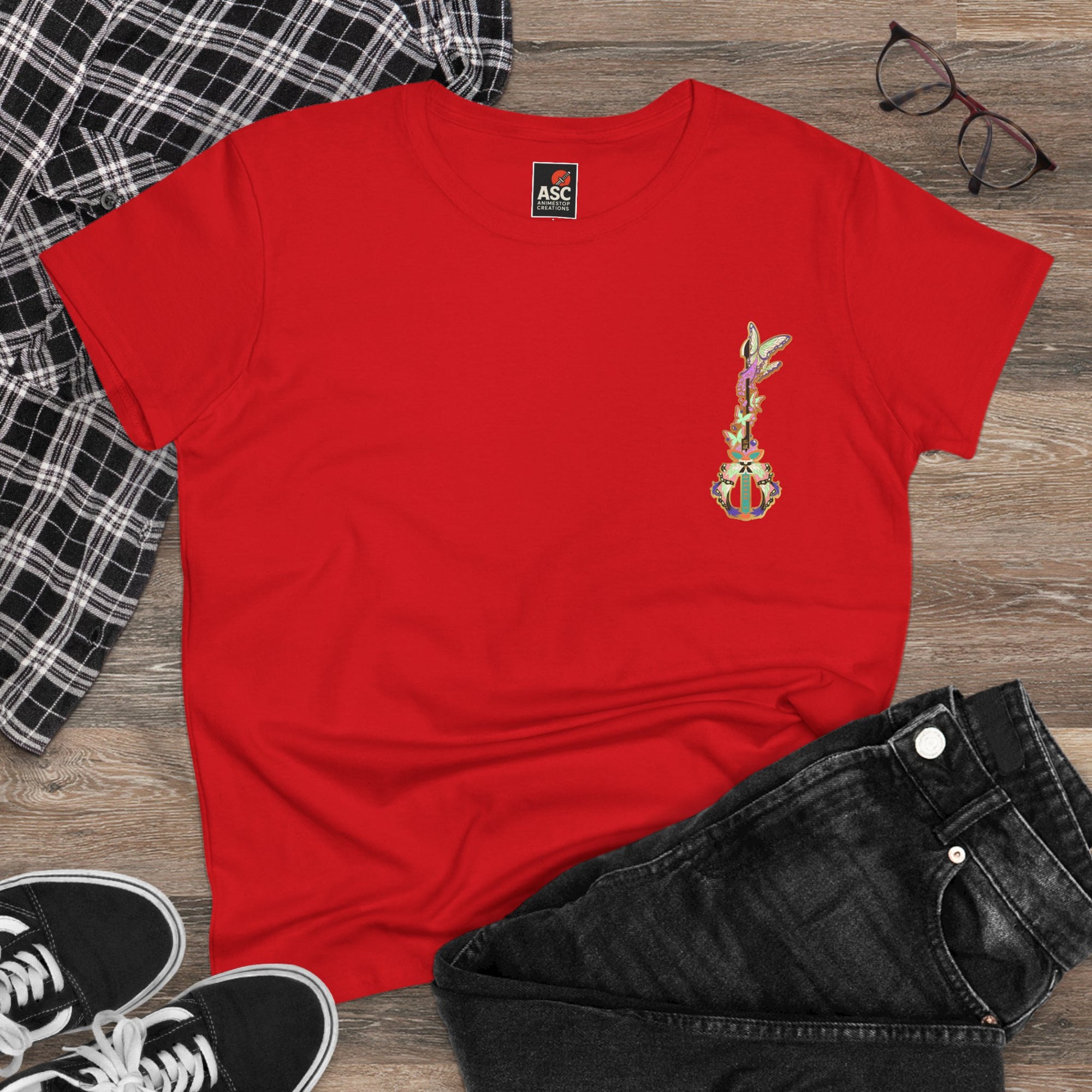 Camiseta de mujer Shinobu Kochō (DEMON SLAYER)